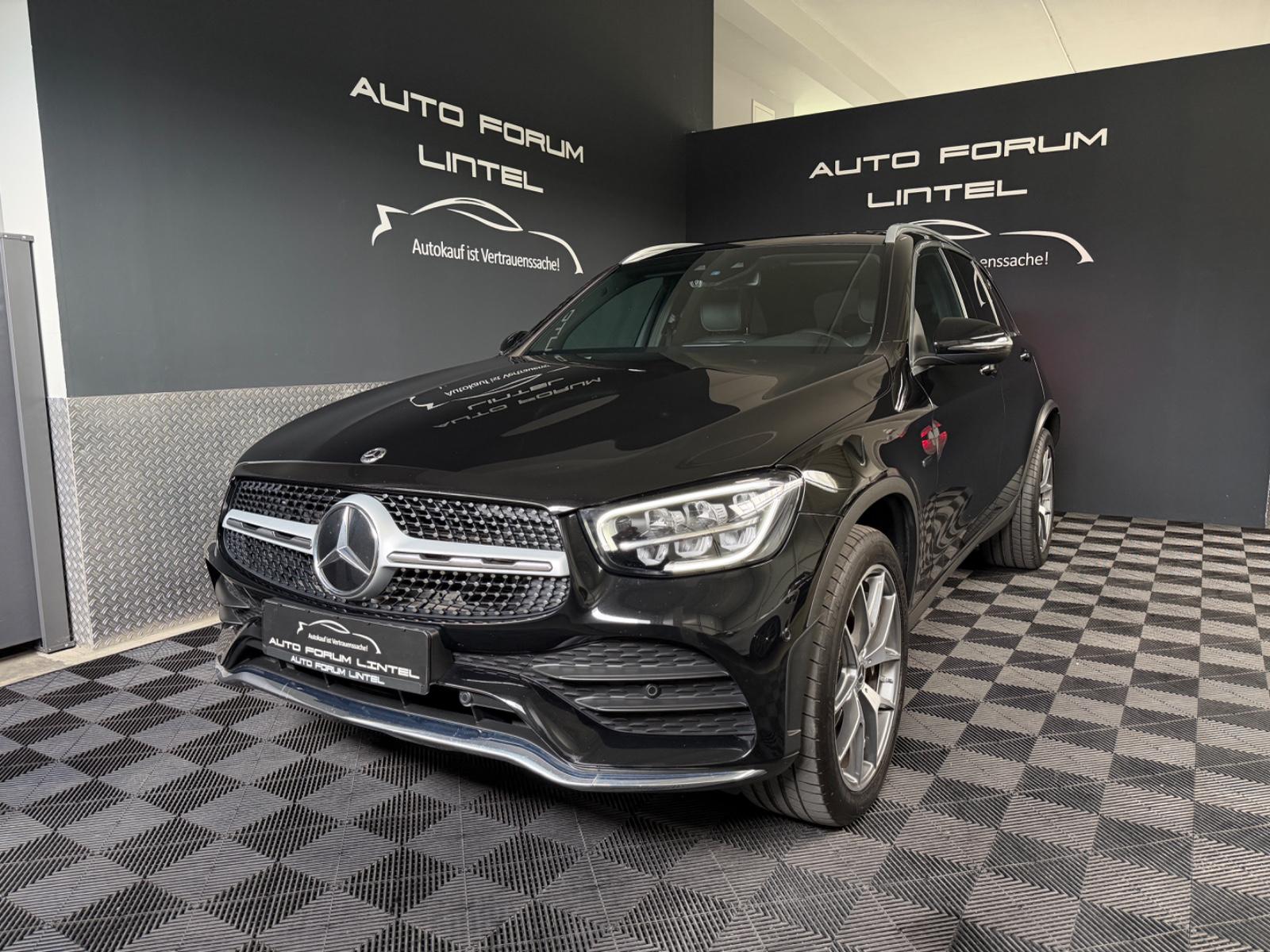 Mercedes-Benz GLC 300 de 4Matic AMG LINE-LED-PANO-AHK-Dig.Co-