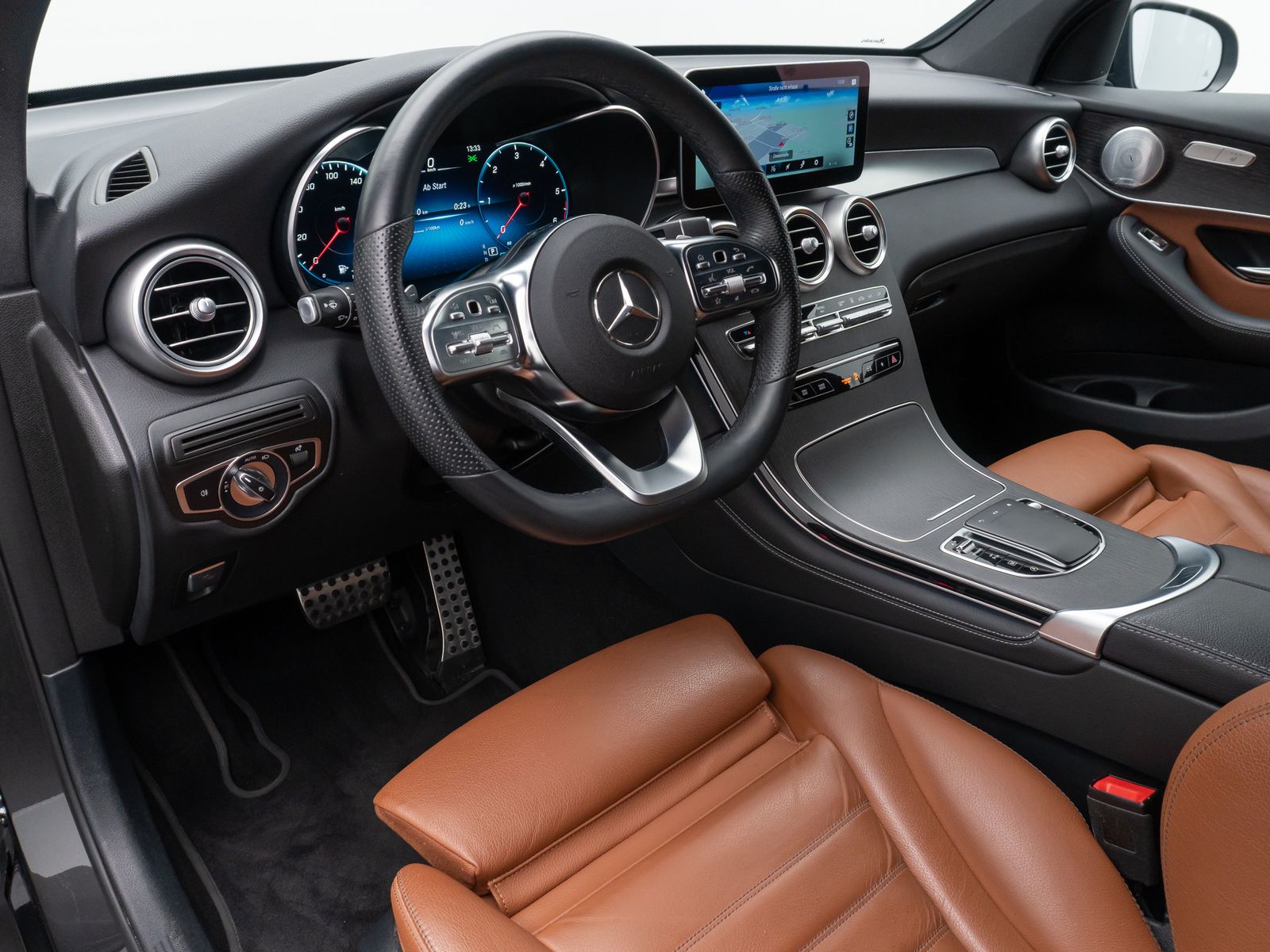 Fahrzeugabbildung Mercedes-Benz GLC 400d Coupe 4Matic AMG Line Kamera AHK Leder