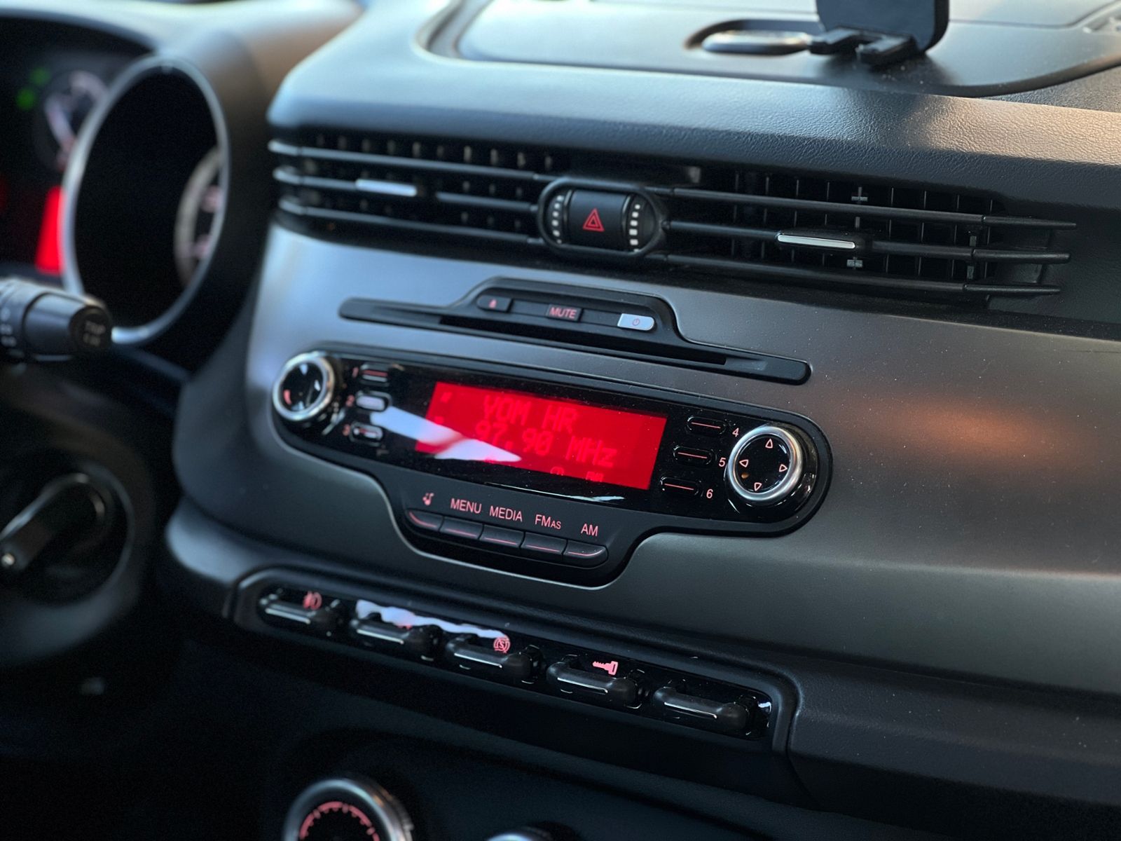 Fahrzeugabbildung Alfa Romeo Giulietta Veloce Klima Alu XENON