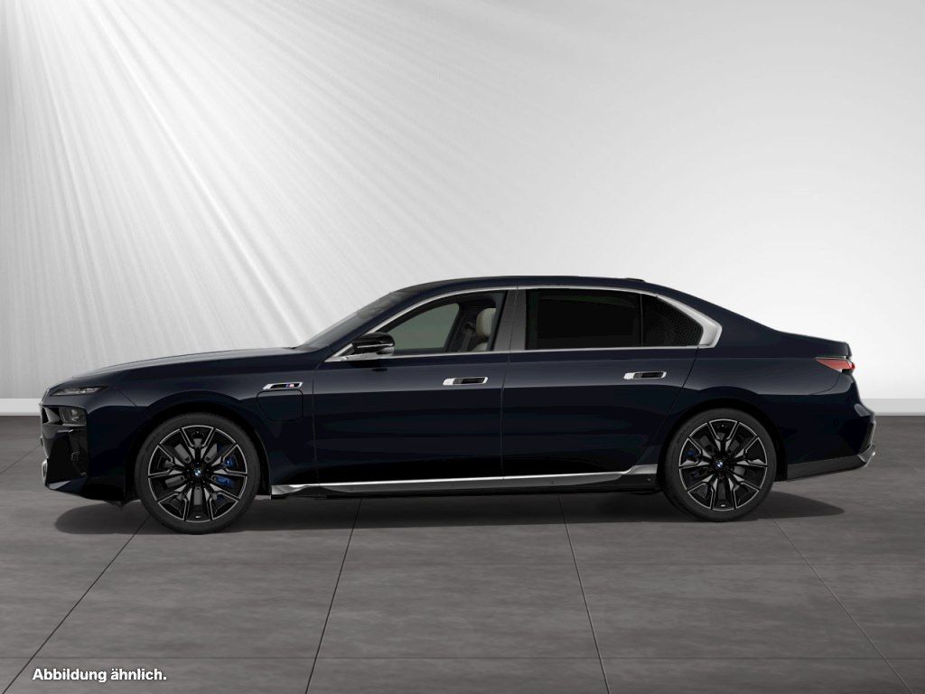 BMW M760 - Bild 6