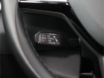 Skoda Karoq Style 4x4 DSG StandHeizung Navi