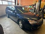 Ford Mondeo Turnier Ghia ST V6 - Ford Mondeo aus 2004: Ghia