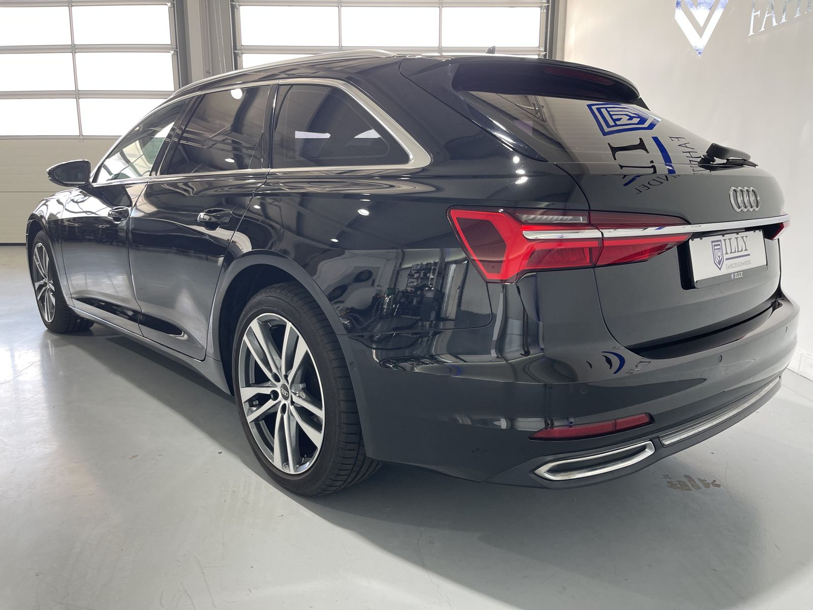 Fahrzeugabbildung Audi A6 40 TDI*Sport*LED*Leder*HUD*AHK*Pano*