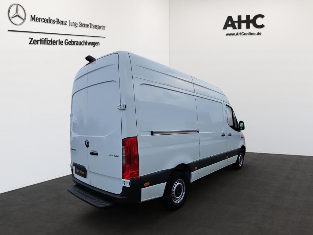 Fahrzeugabbildung Mercedes-Benz Sprinter 317 Kasten L2H2 360°Schwingsitz SHZ EDW