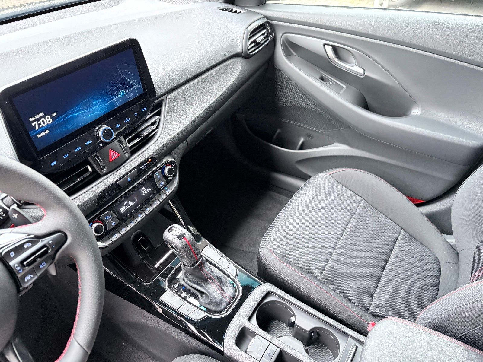 Fahrzeugabbildung Hyundai i30 cw 1.6 T-GDI N Line Kamera,LED,Navi,SHZ,PDC