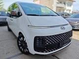 Hyundai Staria Signature 4WD /LuxurySeats /Panorama - Hyundai STARIA: Panoramadach