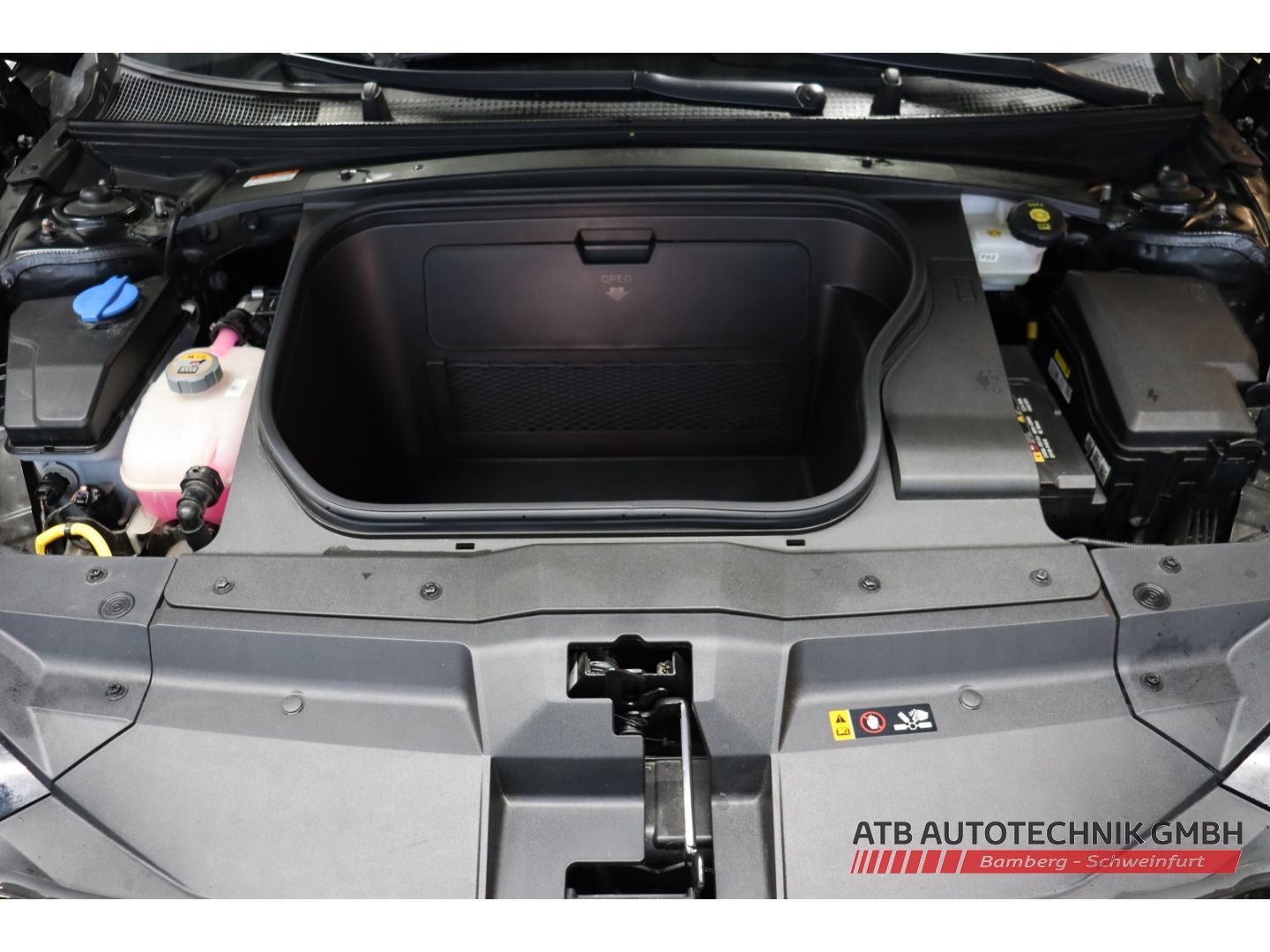 Hyundai IONIQ 6 - Bild 28