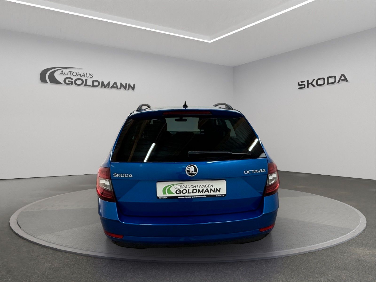 Fahrzeugabbildung SKODA Octavia Combi Soleil 2.0 TDI 110 kW DSG