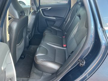 Volvo XC60 - 11