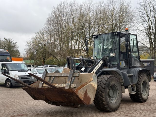 Liebherr L514 TYP A/Radlader/Schaufel