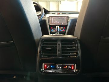 Volkswagen Passat GTE *Keyless*SitzHZ(VH)*3-Zonen*Massage*