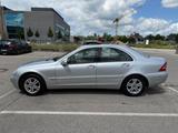 Mercedes-Benz C 200 Kompr. 1.Hand Aut. XENON NAVI SHZ E-SITZE - gebrauchte Mercedes-Benz C 200 aus dem Jahr 2002