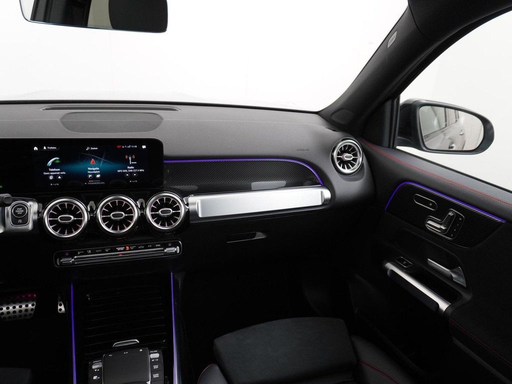 Mercedes-Benz GLB 180 AMG Business Solution | Panorama - Schie