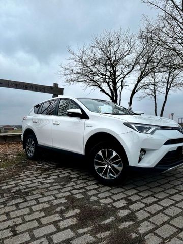 Toyota RAV 4 hybrid 2018