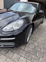 Porsche Panamera 4 Edition  - Porsche Panamera aus 2016