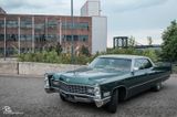 Cadillac Deville - Cadillac Deville: Limousine