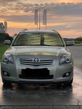 Toyota Avensis - Toyota Avensis aus 2007: Kombi
