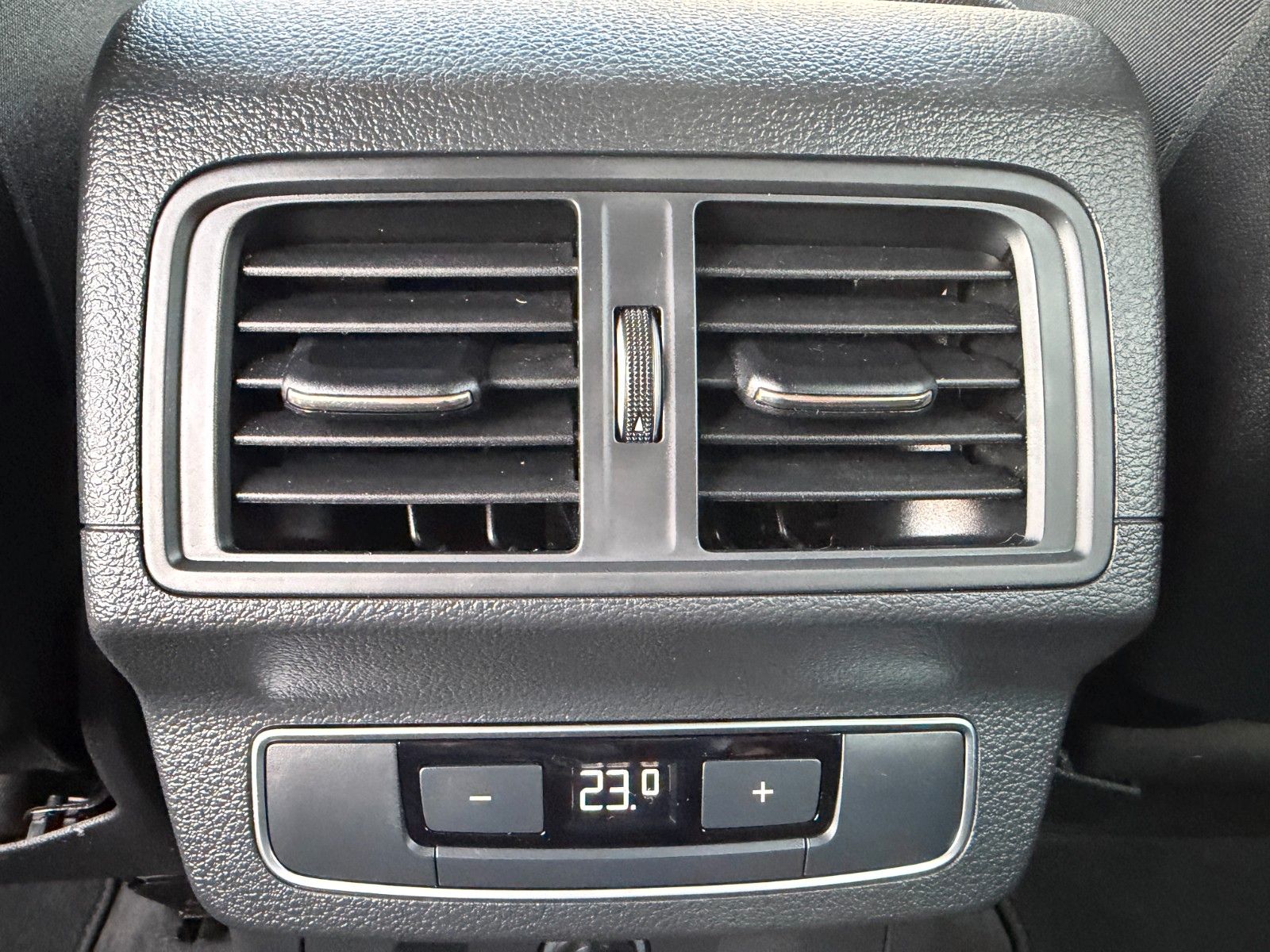 Fahrzeugabbildung Audi Q5 55 TFSI e quattro S-LINE ACC LANE ASSIST HUD