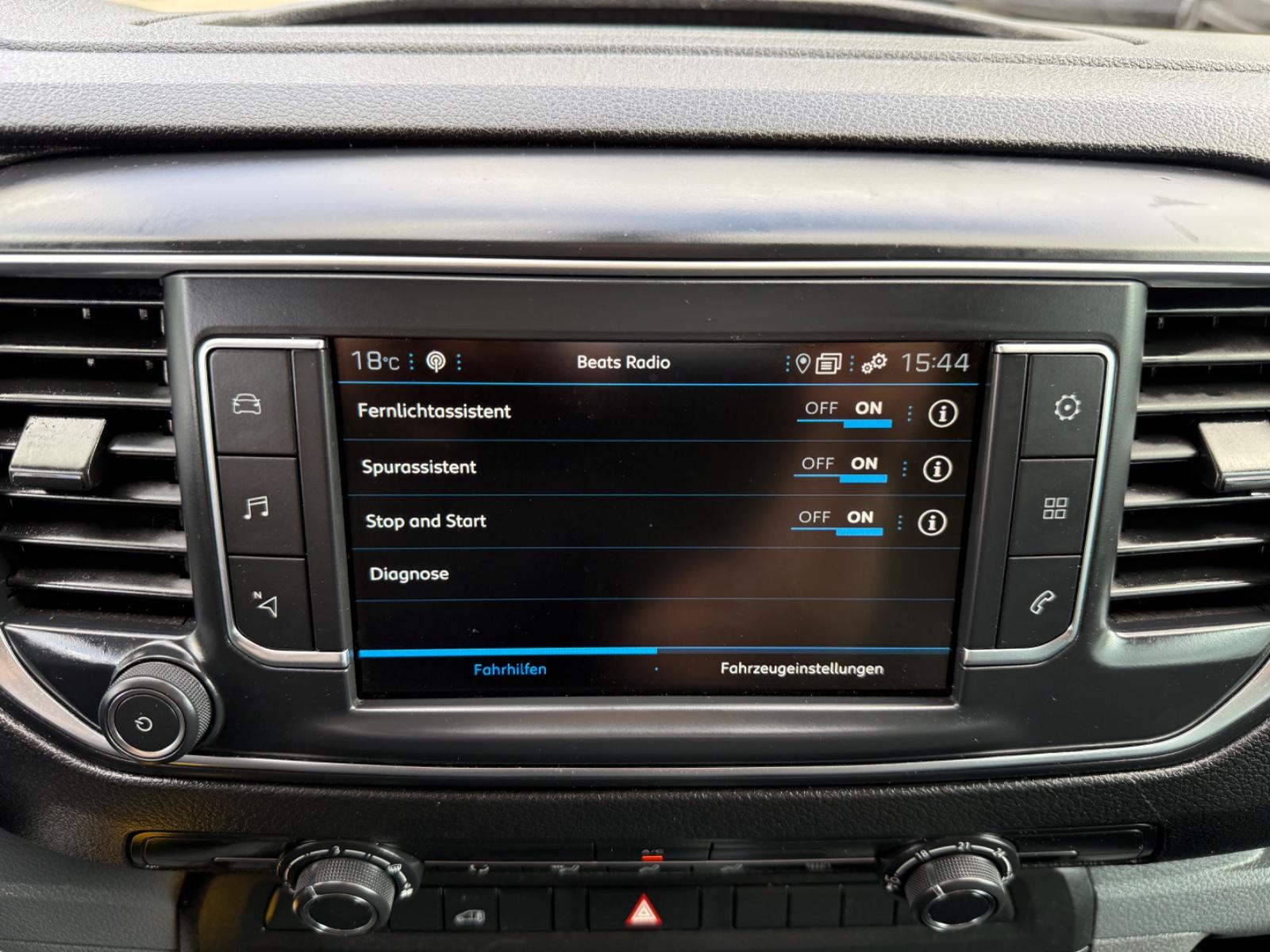 Peugeot Expert 2.0 HDI Premium L2 KLIMA NAVI TEMP AHK