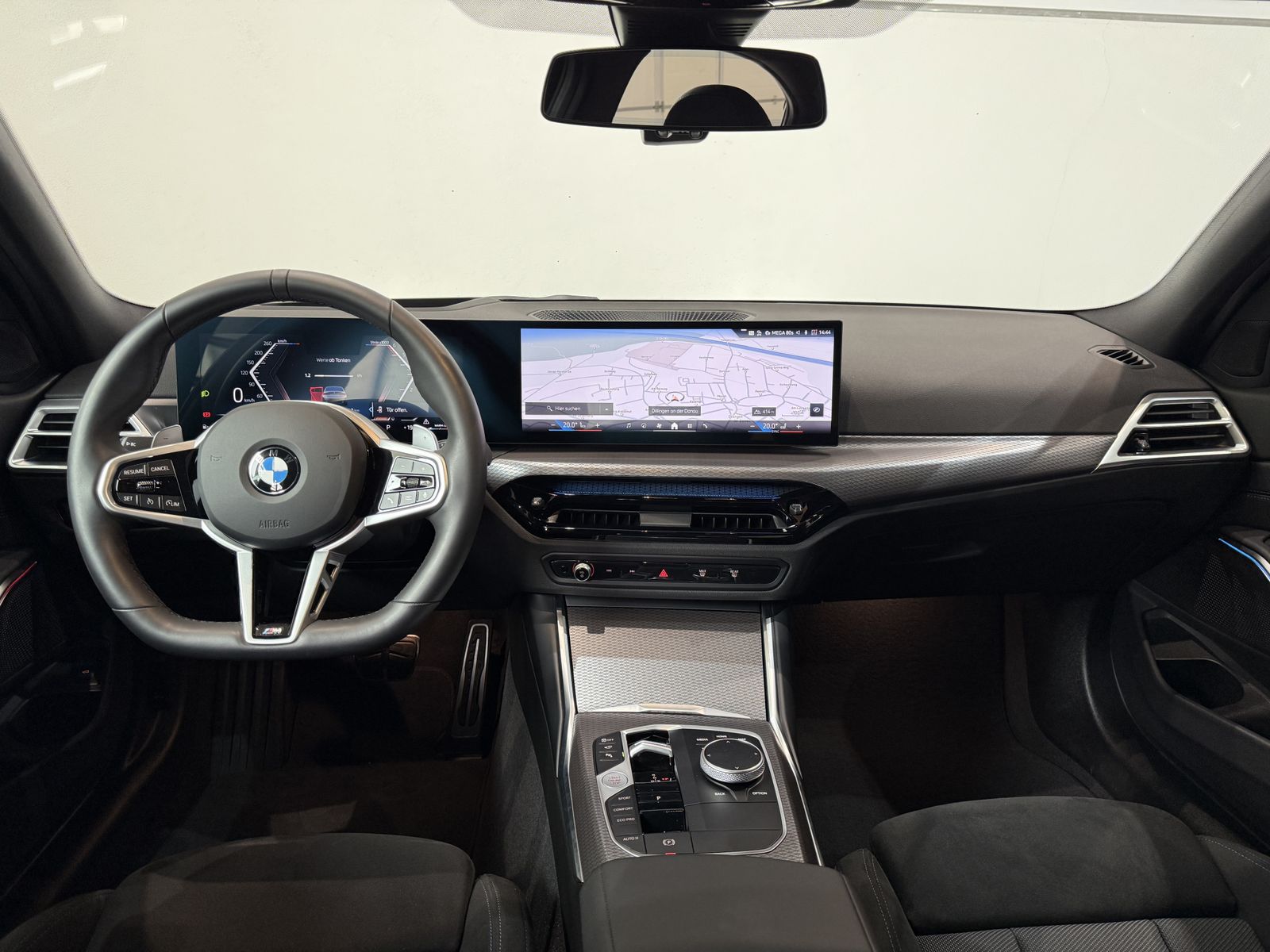 Fahrzeugabbildung BMW 330d xDrive |M Sportpaket |AHK |Driving Assistan