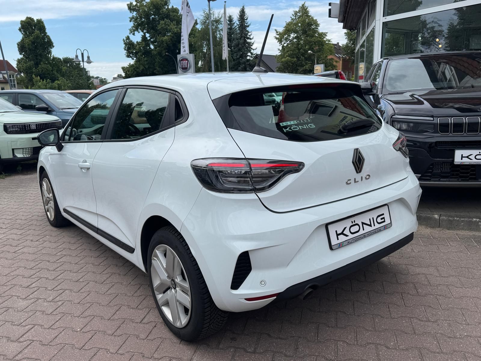 Renault Clio - Bild 7