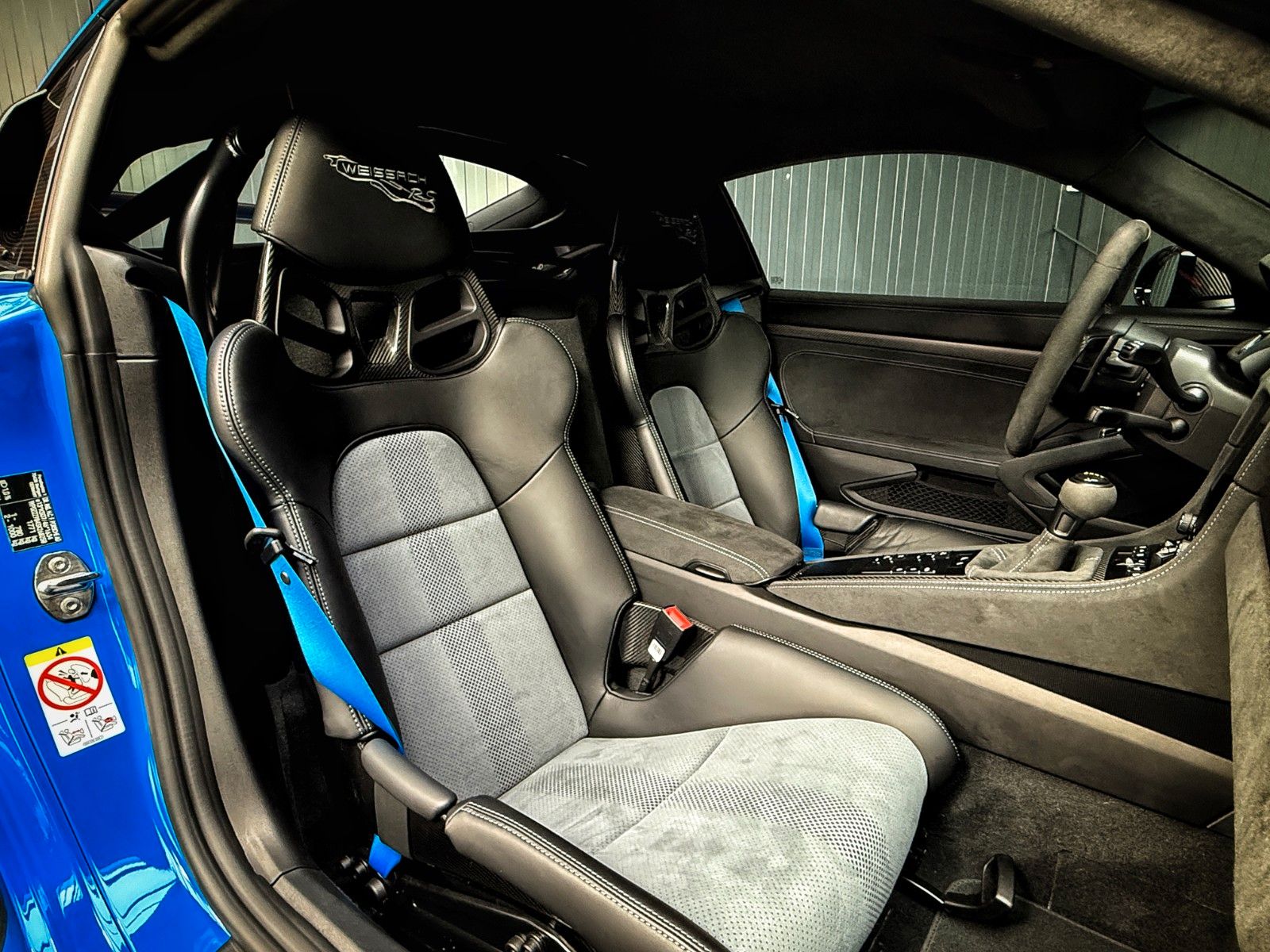 Fahrzeugabbildung Porsche Cayman GT4 RS