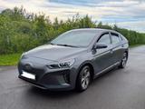 Hyundai IONIQ electric style (mit Wärmepumpe) - Hyundai IONIQ mit Elektro-Antrieb