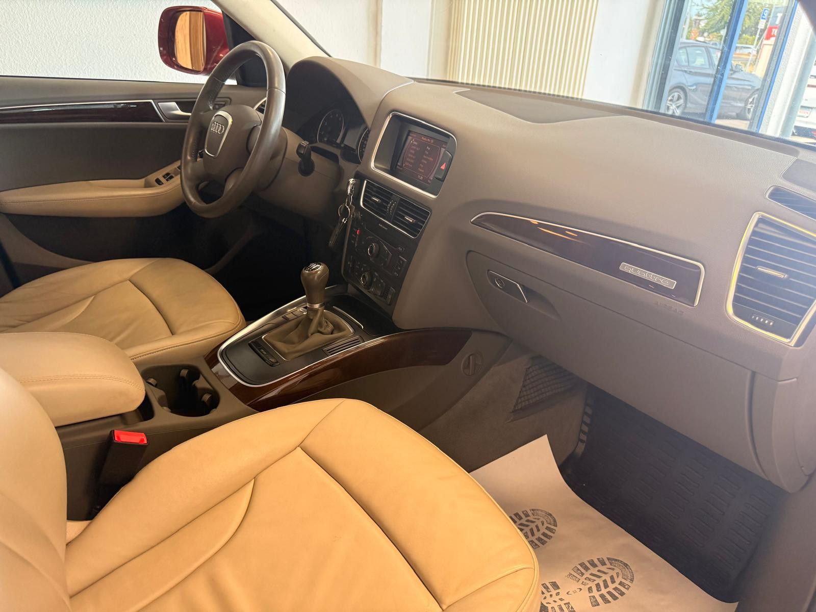 Fahrzeugabbildung Audi Q5 2.0 TFSI 132 kW quattro/AHK/8.FACH BEREIFT
