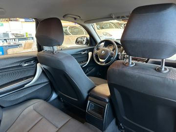 BMW 118 i *Klima*PDC*Navi*Sitzh*Klimaautomatik*