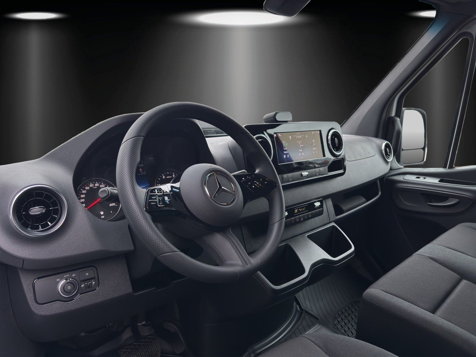 Fahrzeugabbildung Mercedes-Benz Sprinter 315 CDI Kasten PRO Holzfubo AHK RFK RS