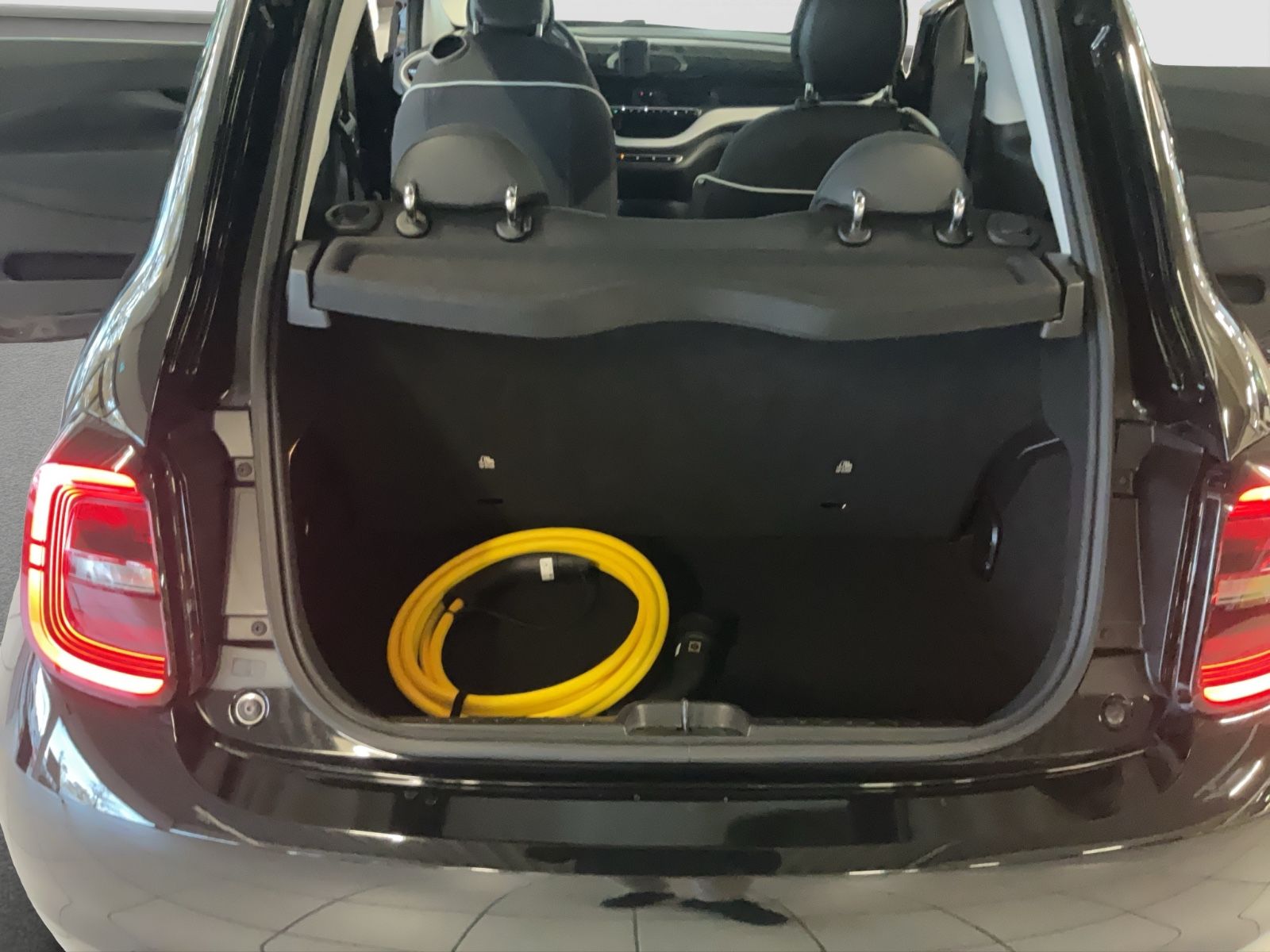 Fahrzeugabbildung Fiat 500e Action 23,8 kWh