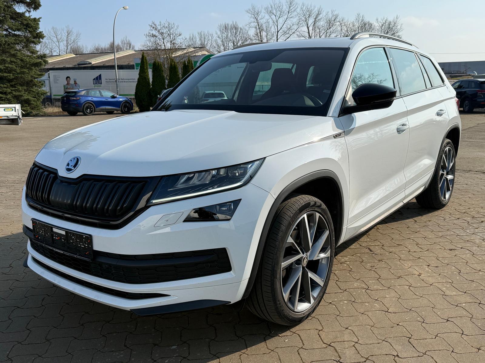 Skoda Kodiaq Sportline 2.0 TDI /PANO/AHK/TEMPO/ALCANTA