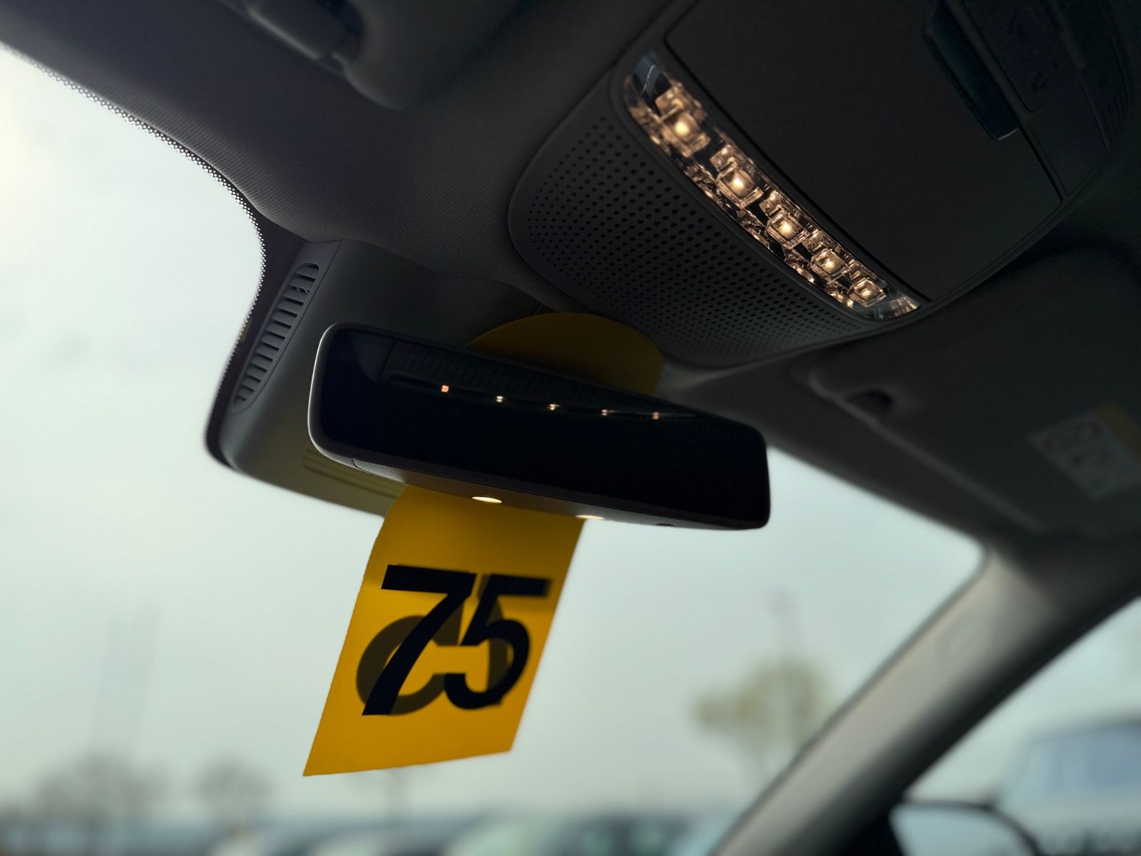 E 220 d T Modell Autom. Navi Leder LED