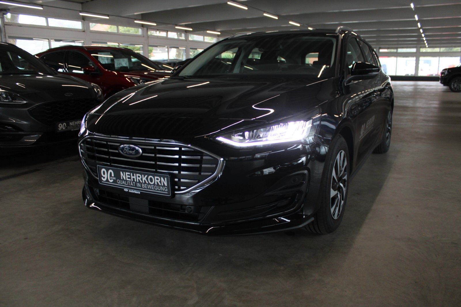 Fahrzeugabbildung Ford Focus MHEV Titanium Turnier LED NAVI WinterPaket