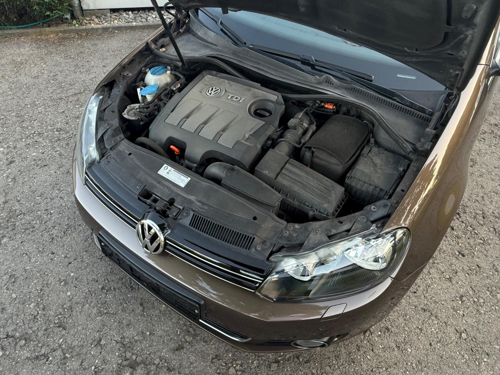 Volkswagen Golf 2010 — photo 25