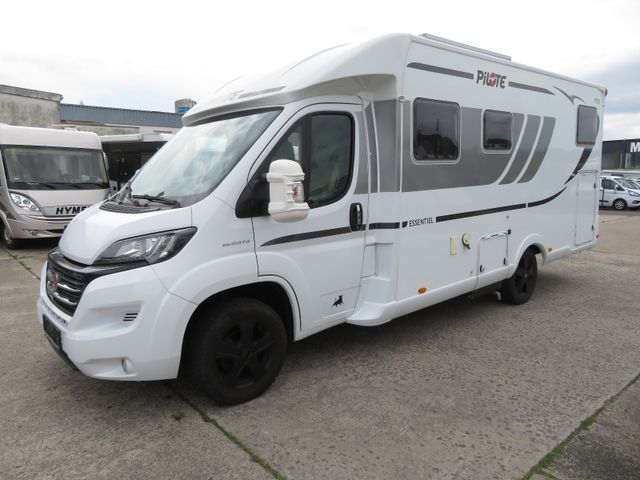 Pilote P700 GJ  Einzelbetten-Solar-Sat-AHK-Kamera