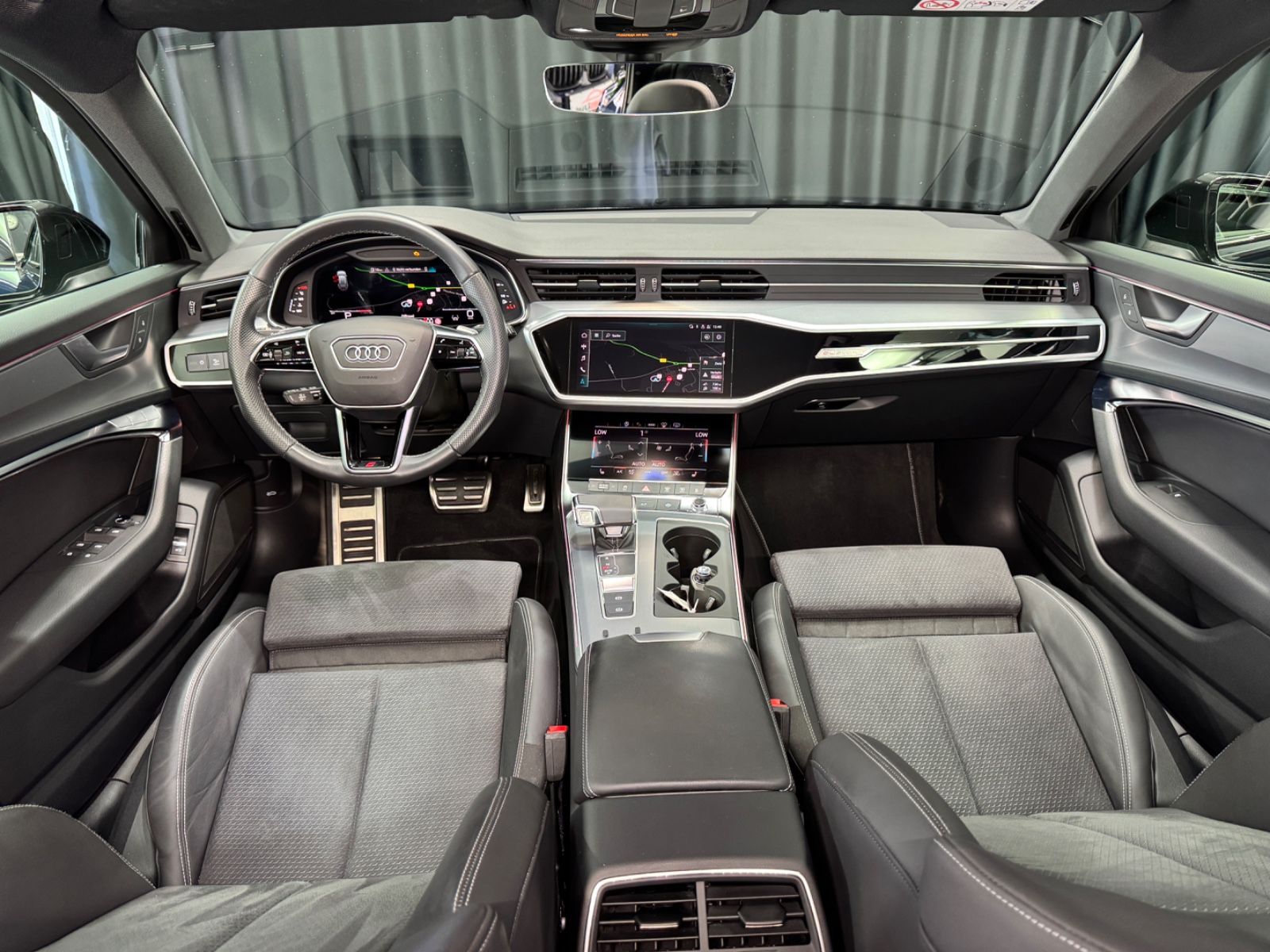 Fahrzeugabbildung Audi A6 Avant 50 TDI quattro 3xS-LINE|MATRIX|ACC|HEAD