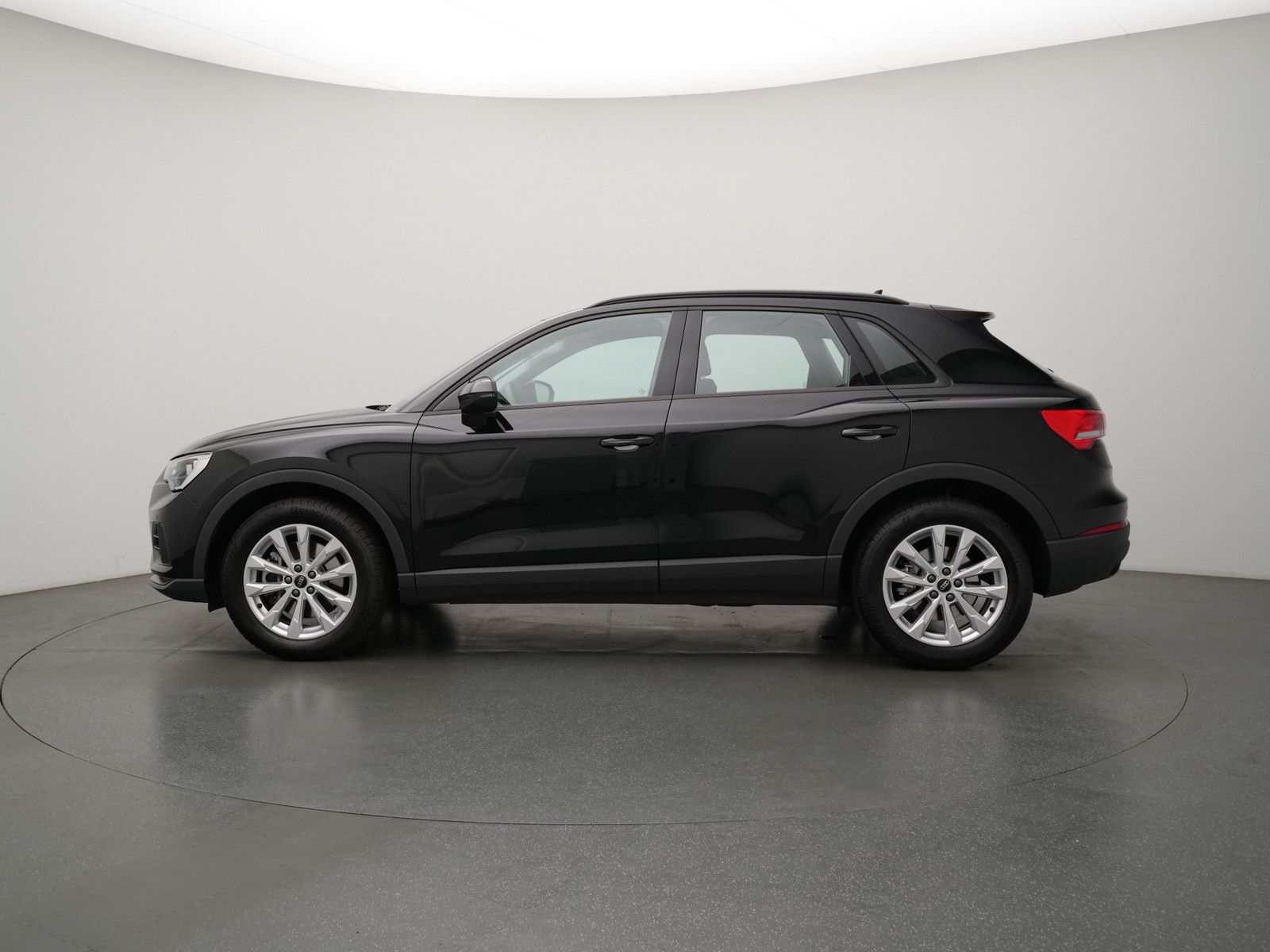 Audi Q3 40 quattro AHK NAVI 360° KAM SHZ LED PDC foto 16