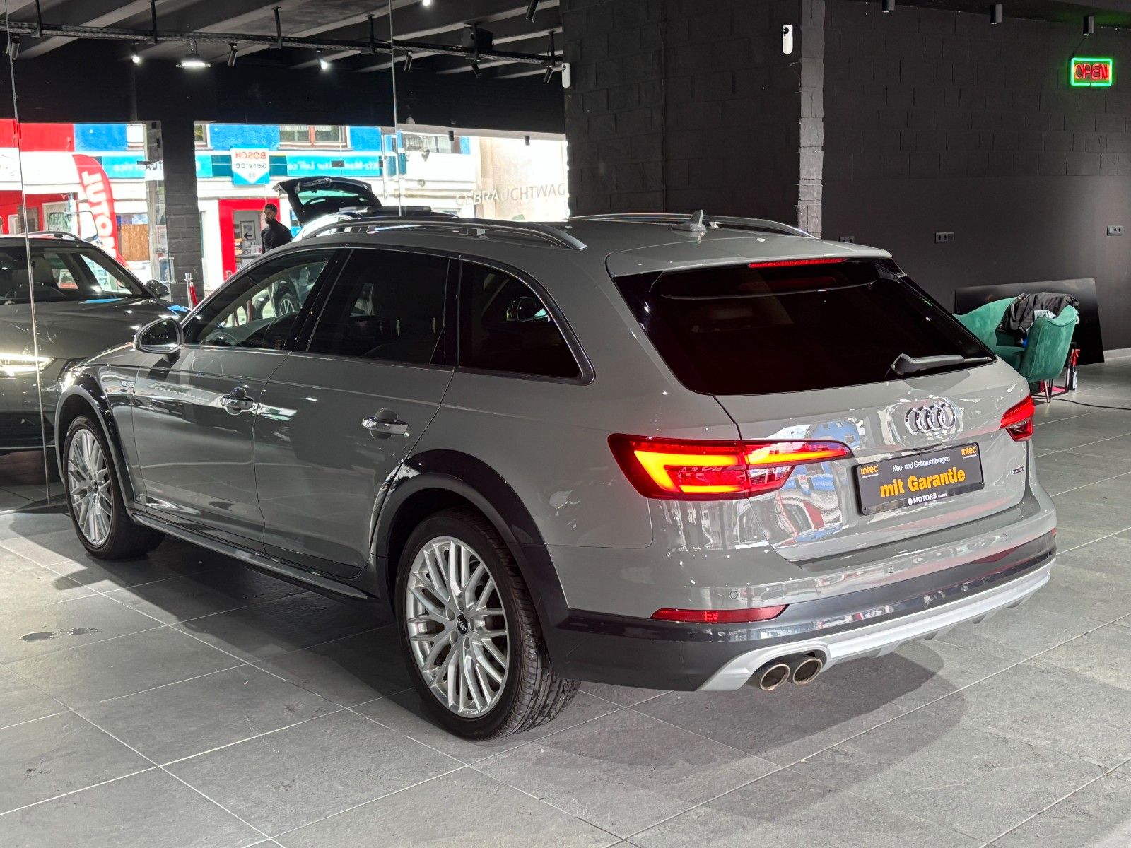 Fahrzeugabbildung Audi A4 Allroad quattro  VIRTUAL/AMBIENTE/KAMERA/SHZ/