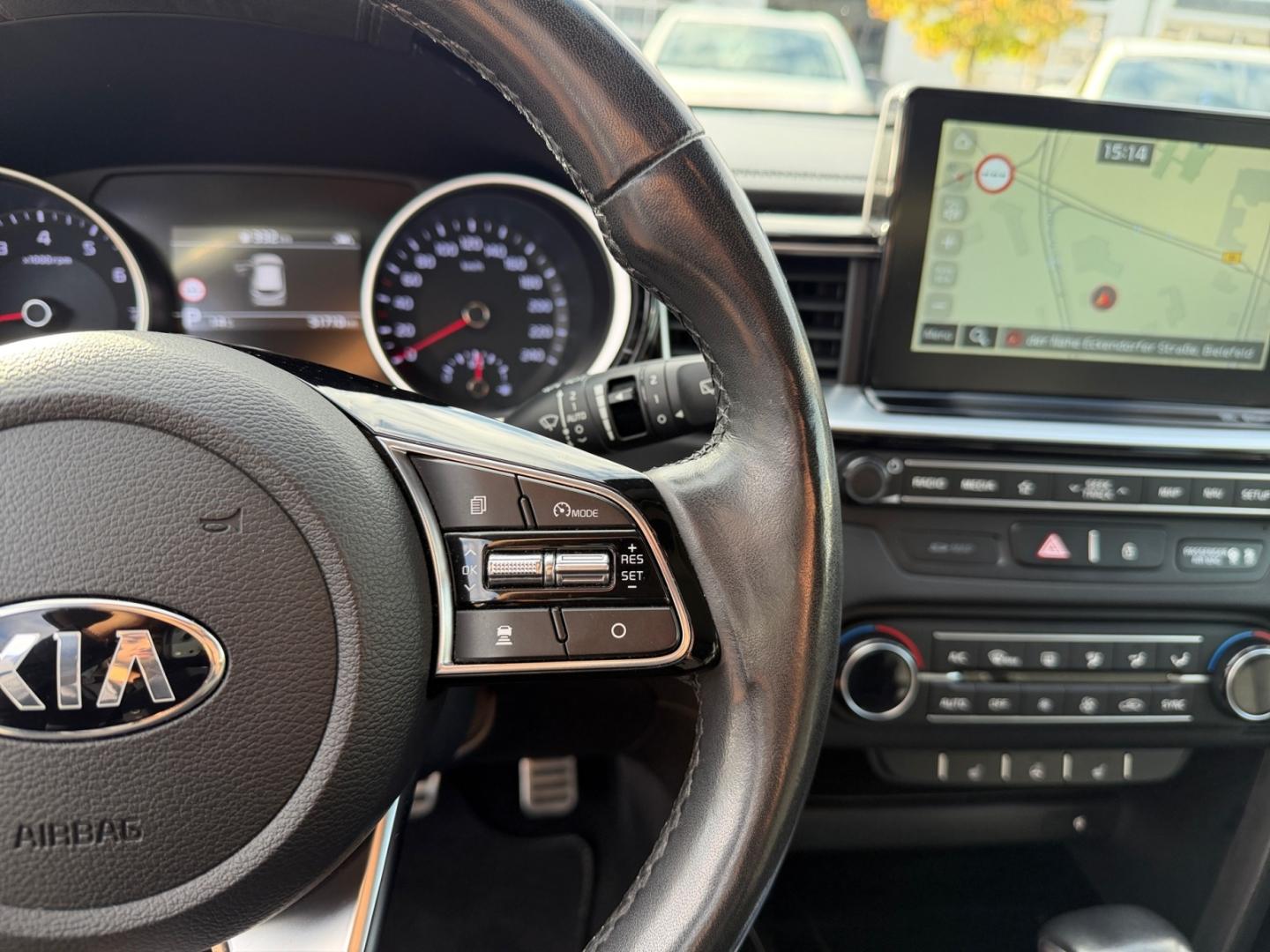 Kia Ceed Spirit *ACC*CarPlay*Leder*PDC*AHK*