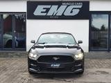 Ford Mustang Fastback 3.7 V6 DOHC - Ford Mustang: V6