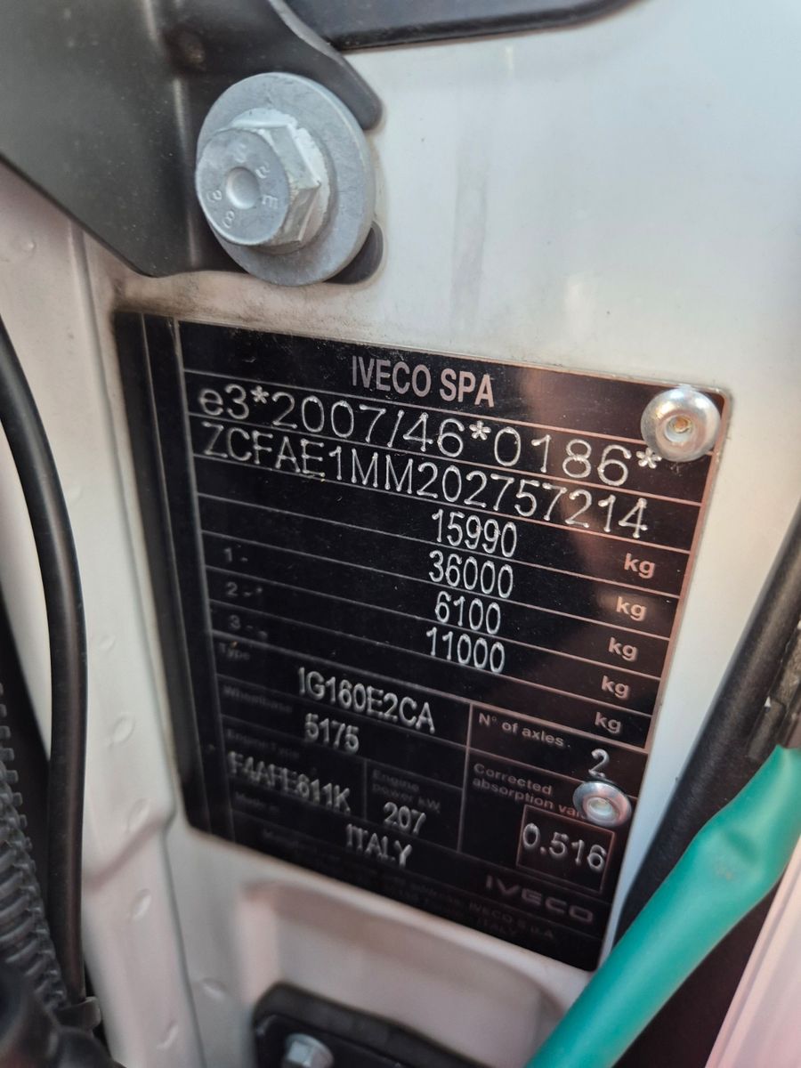 Fahrzeugabbildung Iveco Eurocargo ML160E28/P Carrier Supra 1250 LBW Tür