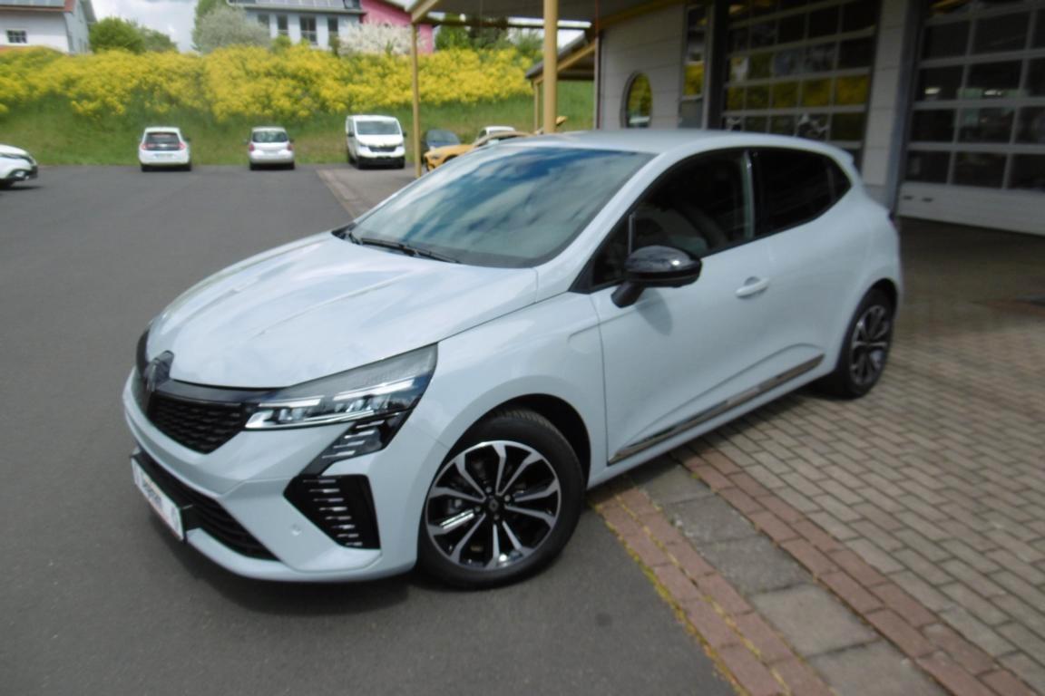 Renault Clio Techno TCe 90+Winter+360°Kamera+GJR+Navi+Me