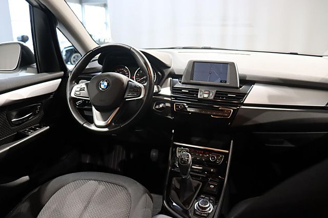 2er Gran Tourer 218i Advantage NAVI PDC TEMPOMAT