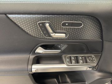 Mercedes GLB 180 - 11