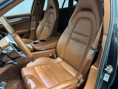 PORSCHE Panamera 4 S*MATRIX*PANO*CHRONO*StHz*SportAGA* PORSCHE Panamera 4 S*MATRIX*PANO*CHRONO*StHz*SportAGA*