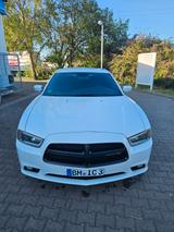 Dodge Charger V8 - 5,7 R/T-HEMI- RWD - Dodge Charger: R T