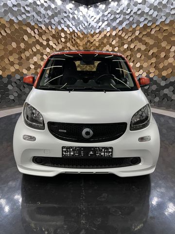 Smart ForTwo cabrio Brabus *Navi*Tempomat*JBL*