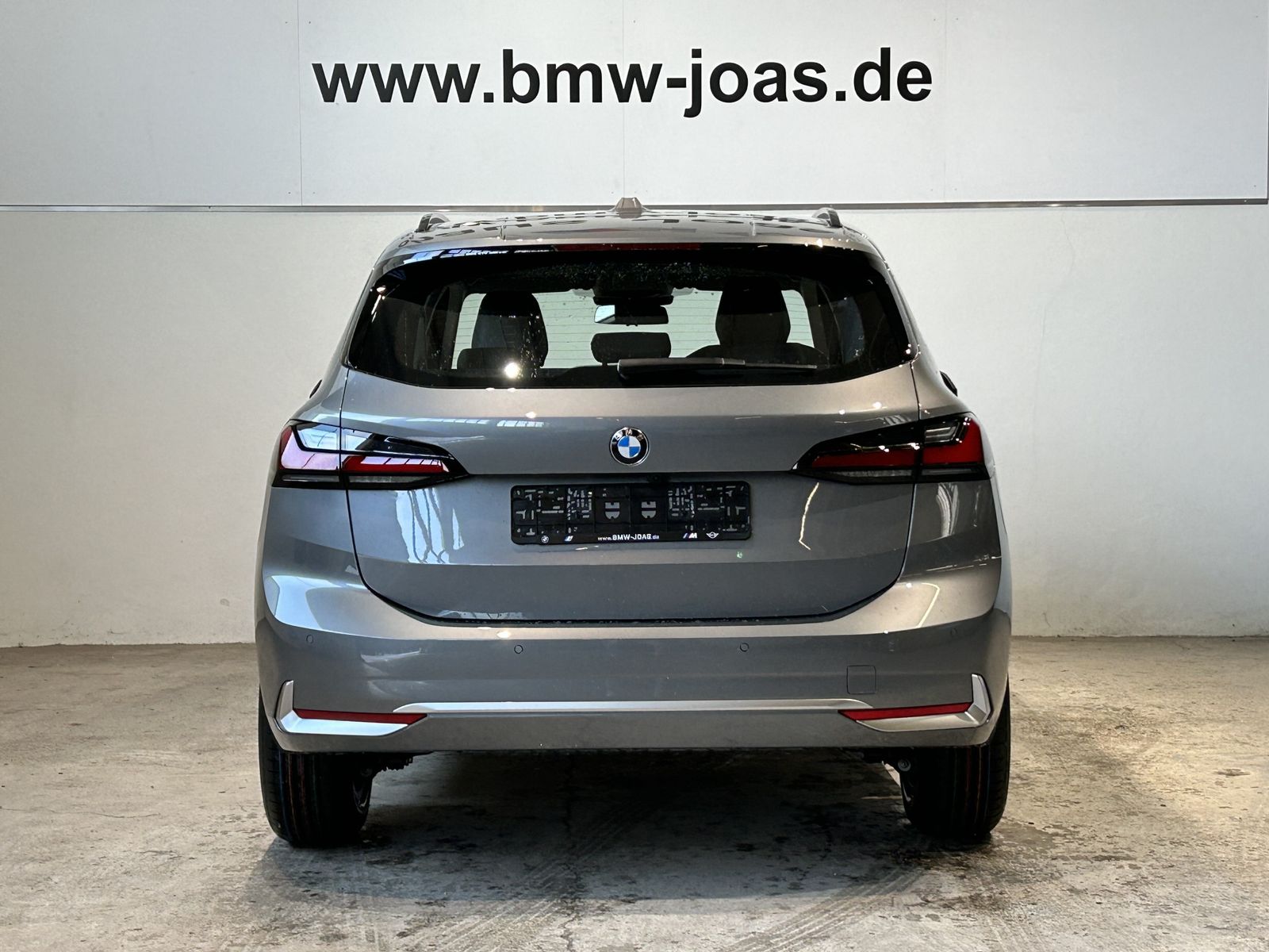 Fahrzeugabbildung BMW 218i Head-Up Display, Anhängerkupplung DAB LED
