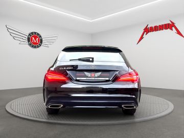 Mercedes CLA 200 Shooting Brake - 9